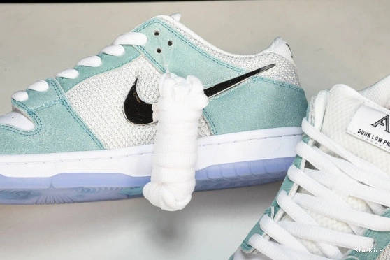  FD2562-400 Dunk Nike  Skateboards April SB Low 0830